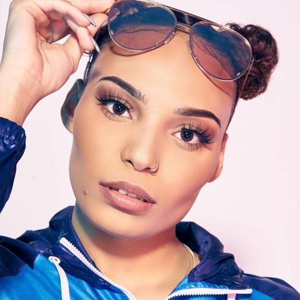 Sharna Bass Profile Picture Photo of Sharna Bass