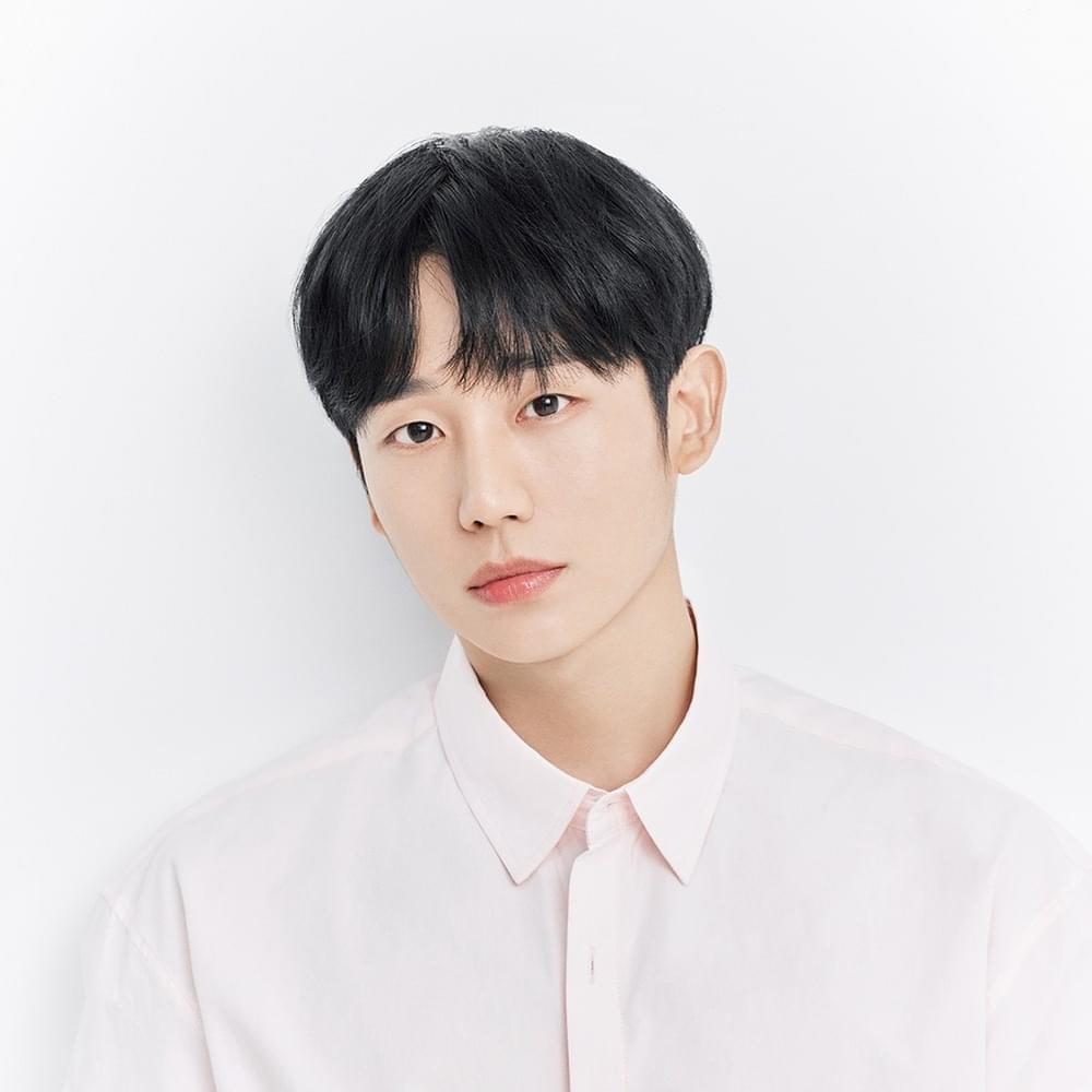 Photo of Jung Hae In (정해인)