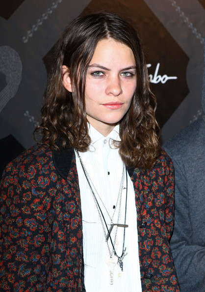 Eliot Sumner Profile Picture Photo of Eliot Sumner