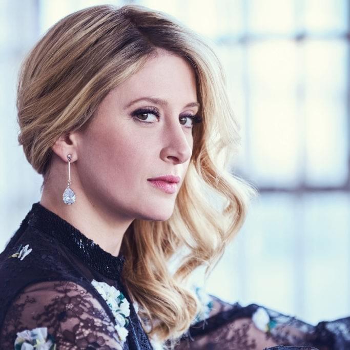 Photo of Caissie Levy