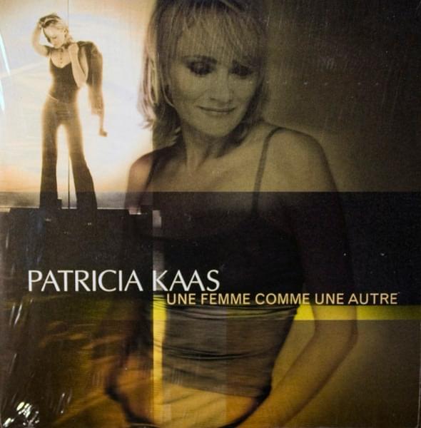 Album cover art for "Une femme comme une autre" by Patricia Kaas