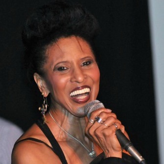Nona Hendryx Profile Picture Photo of Nona Hendryx