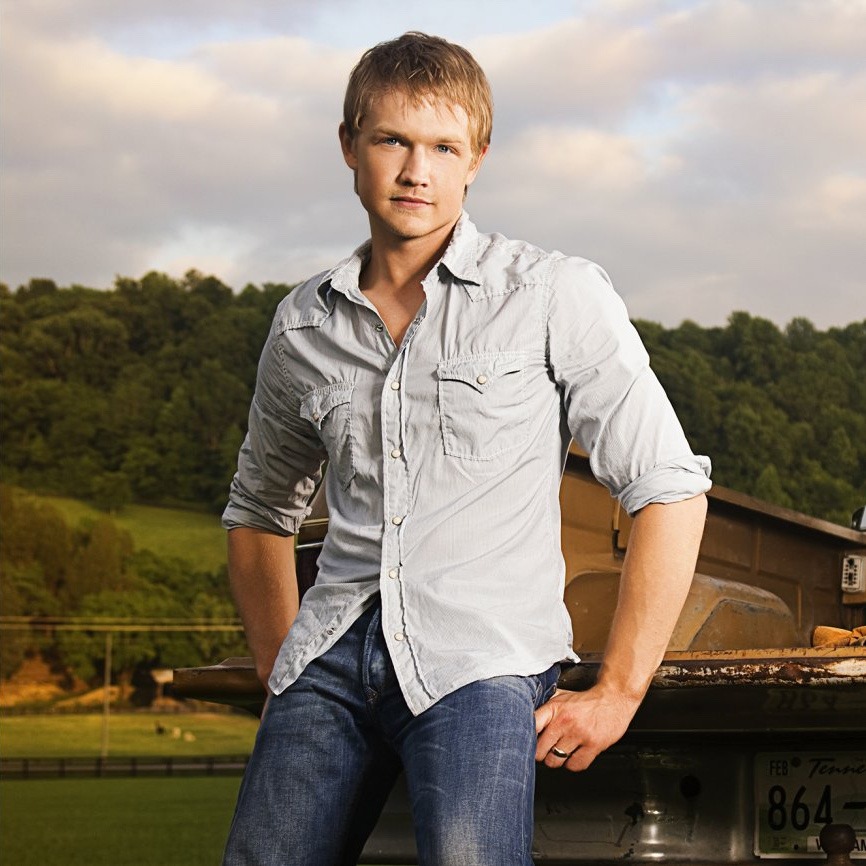 Photo of Blaine Larsen
