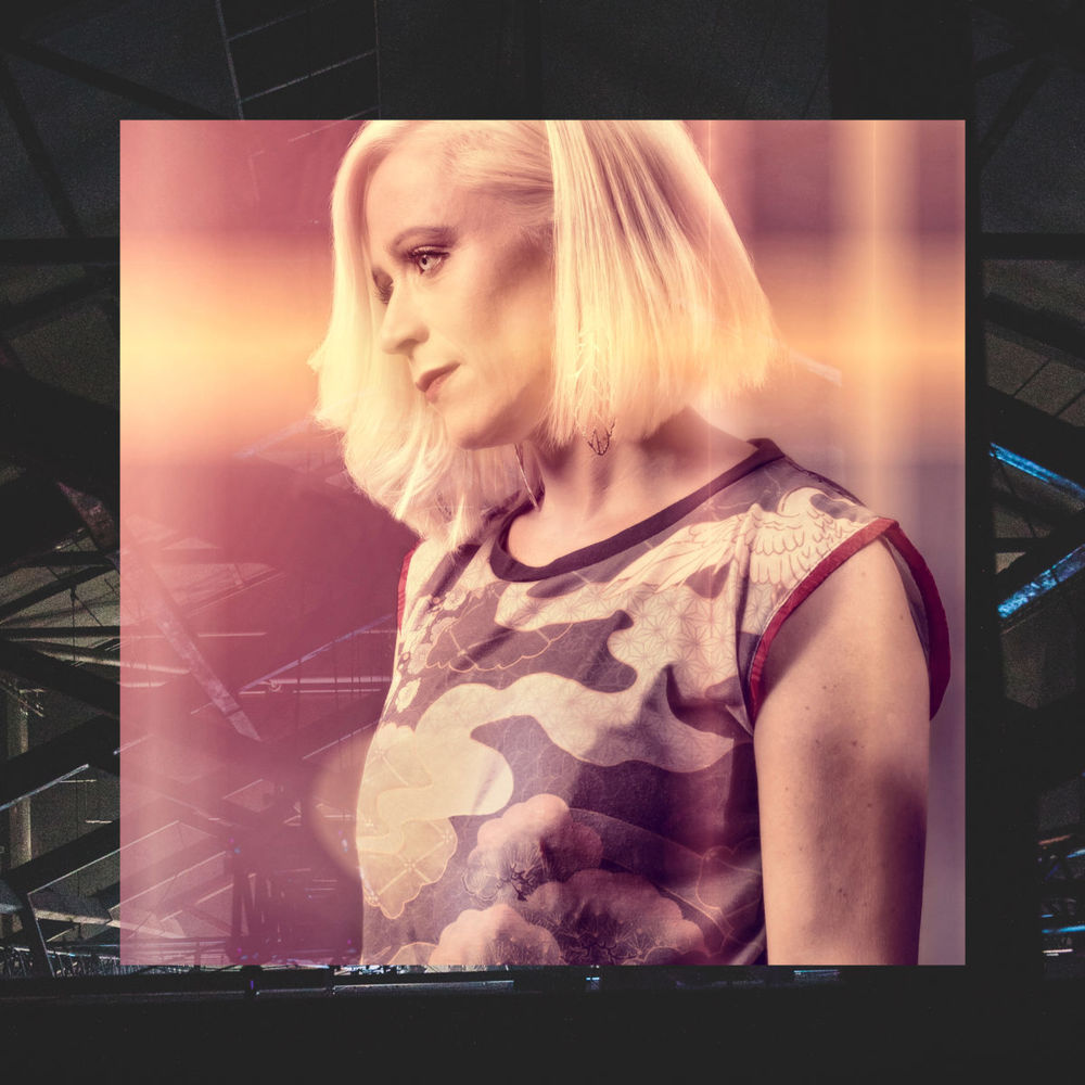 Album cover art for "This Changes Everything (Live)" by Lou Fellingham