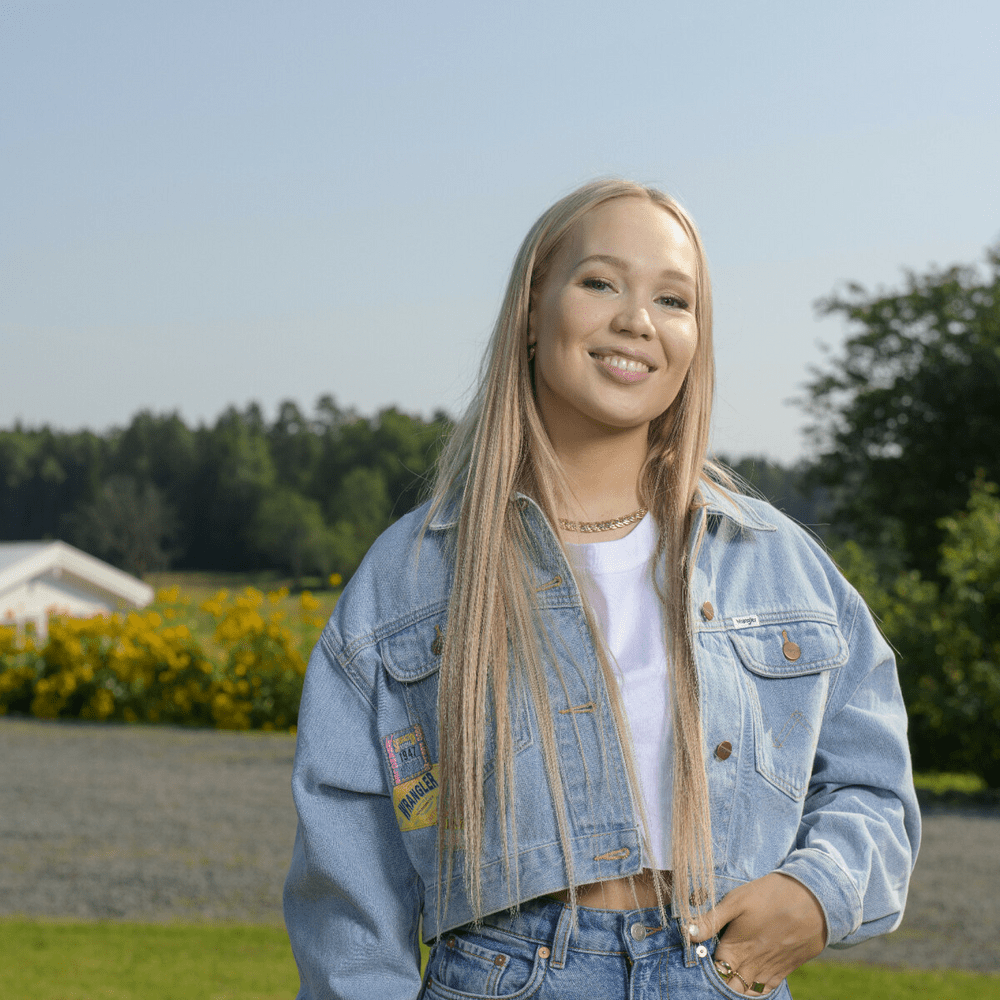 Agnete Profile Picture Photo of Agnete