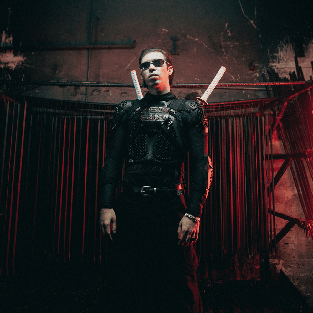 Album cover art for "MŁODY YAKUZA" by VAE VISTIC