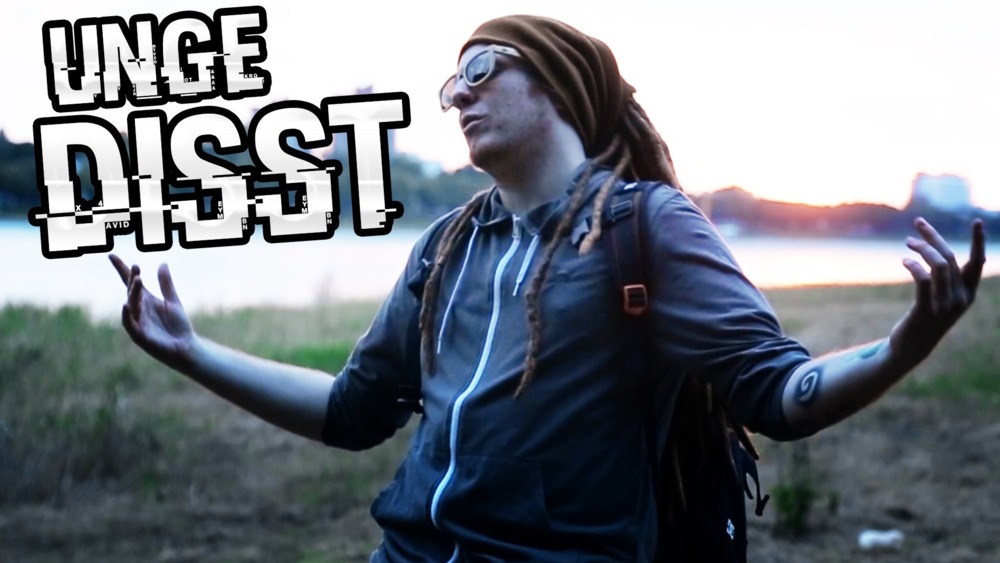 Album cover art for "Roast Yourself" by Ungespielt