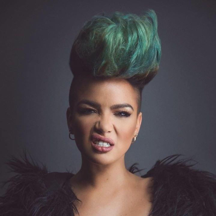 Photo of Eva Simons