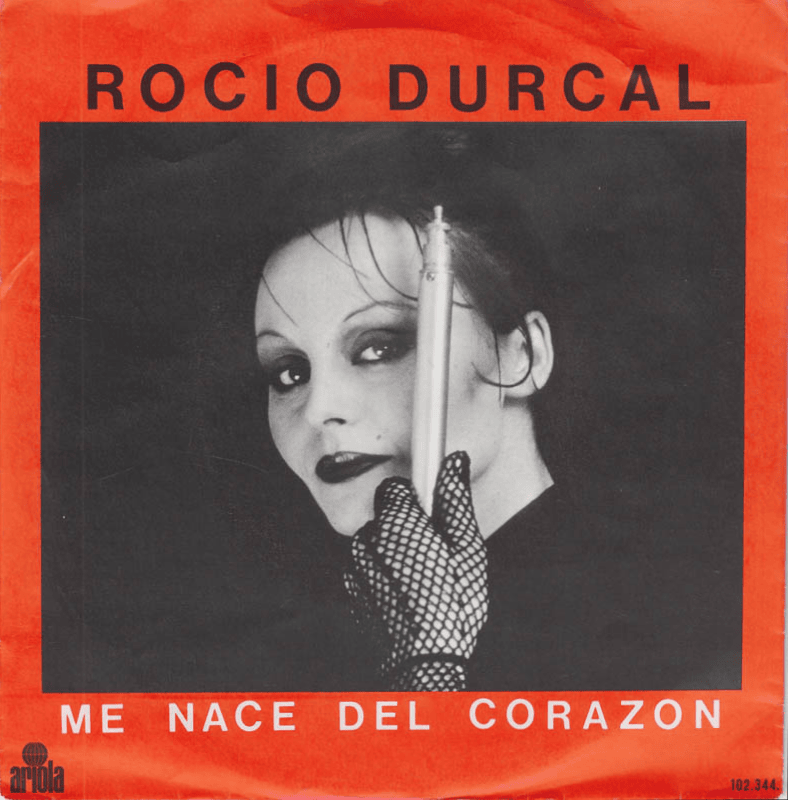 Album cover art for "Me Nace del Corazón" by Rocío Dúrcal
