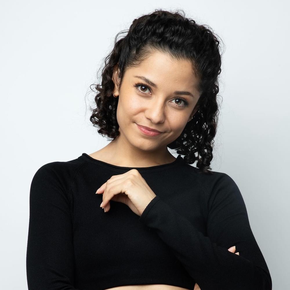Photo of Mariana Dávila