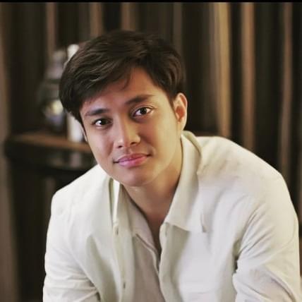 Photo of Ford Valencia
