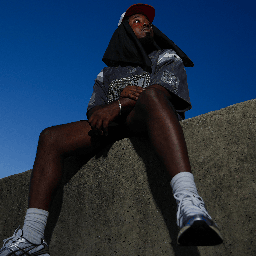 Album cover art for "Holiday" by Mark Battles