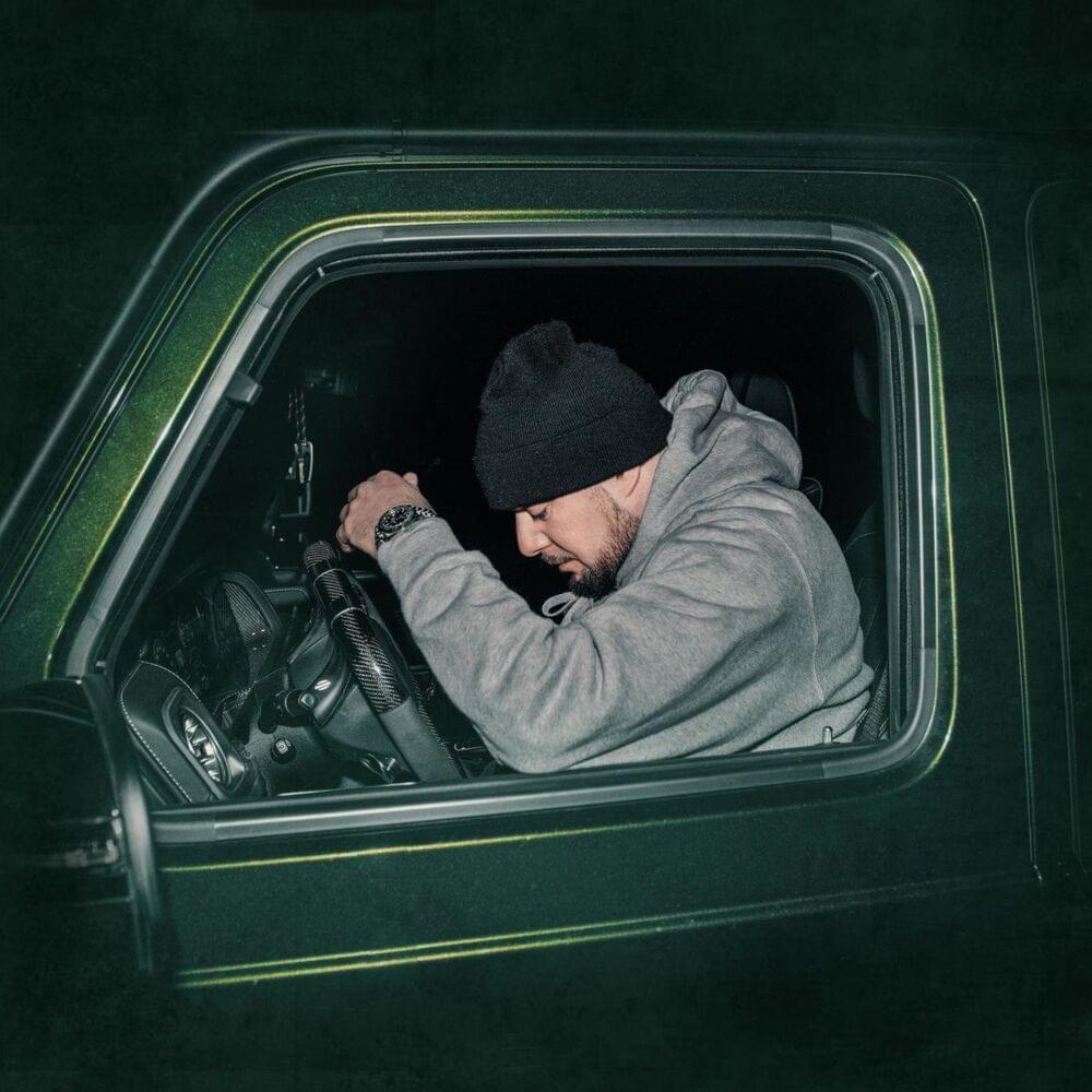 Album cover art for "AMG" by Kool Savas