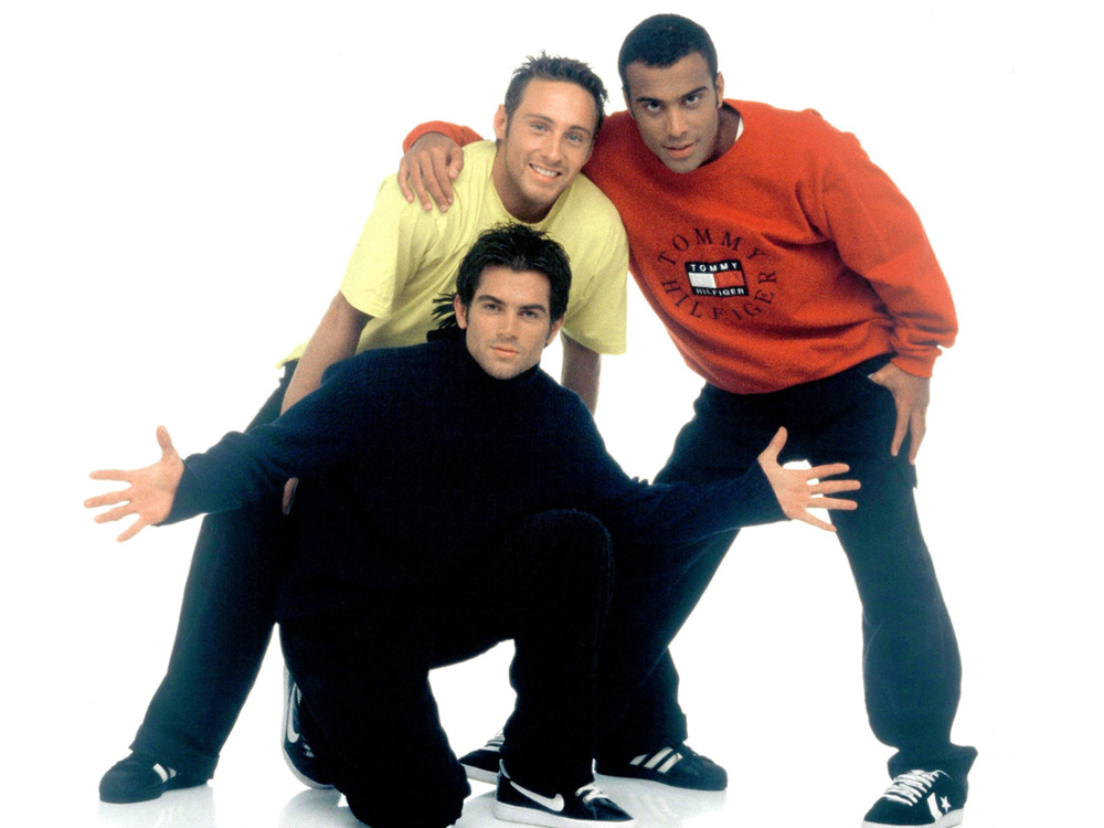 Photo of 2 Be 3
