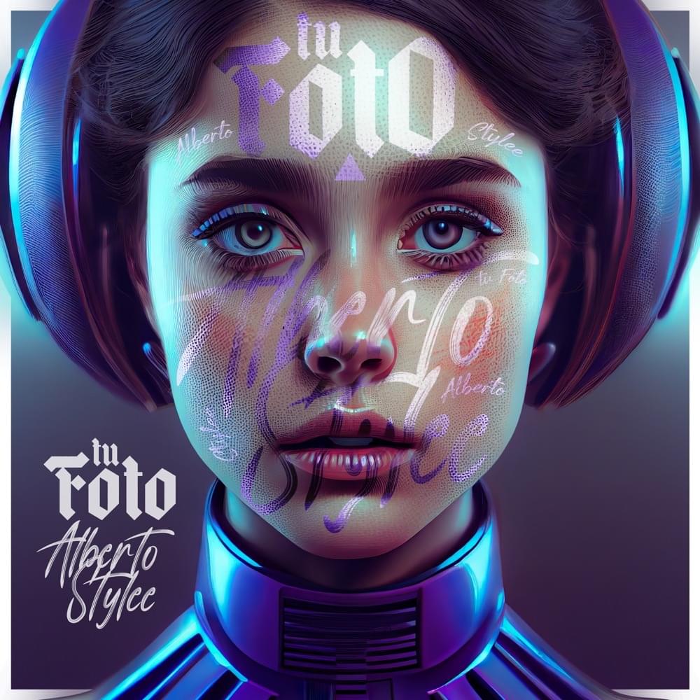 Album cover art for "Tu Foto" by Lyan