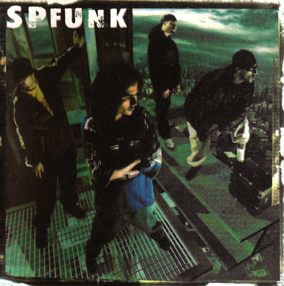 Album cover art for "Enxame" by SP Funk & RZO & Sabotage
