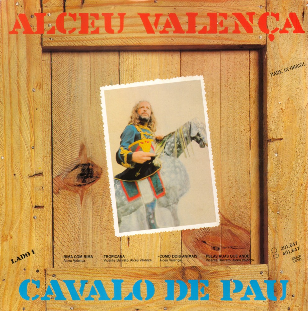 Album cover art for "Como Dois Animais" by Alceu Valença