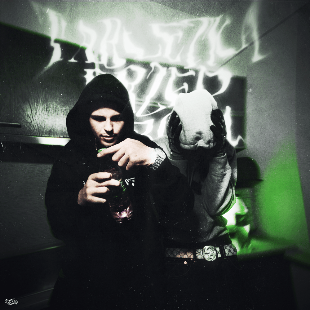 Album cover art for "TABLETKA PRZED ROBOTĄ" by Yung Adisz & Biegan