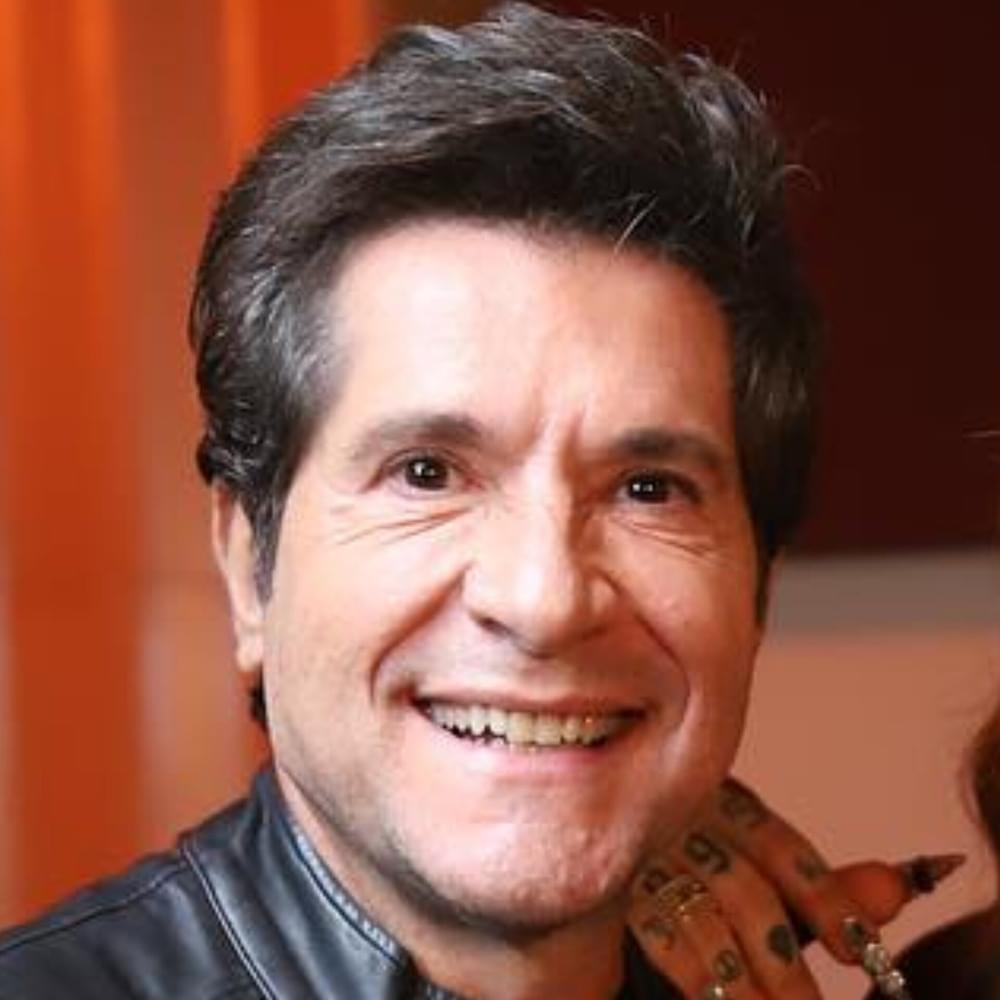 Cover image for Daniel