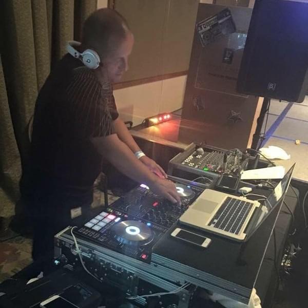 Cover image for DJ Crane