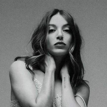 Cover image for Ana Guerra