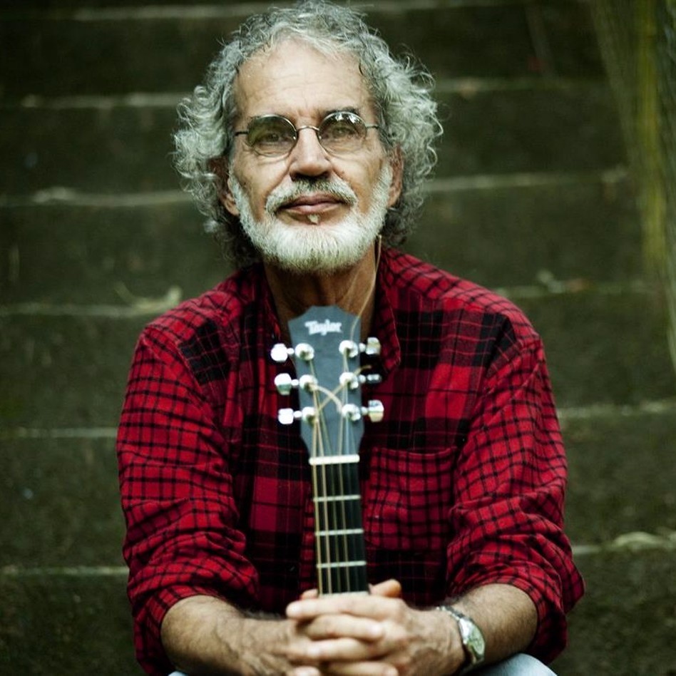 Photo of Renato Teixeira