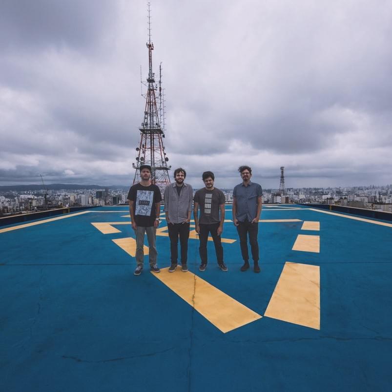 E A Terra Nunca Me Pareceu Tão Distante profile picture - official artist image