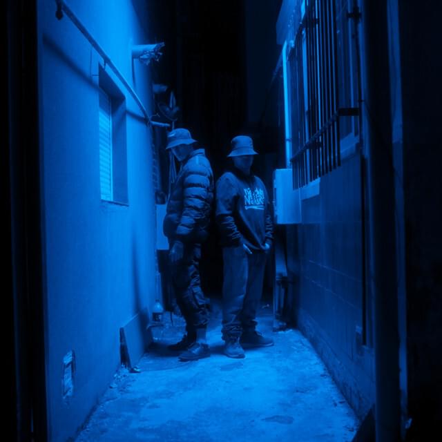 Album cover art for "Llora" by Rapsusklei & Blake GC