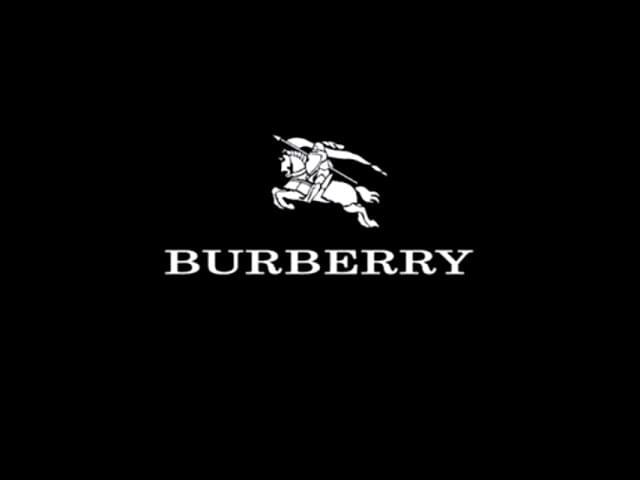 Album cover art for "ICY BURBERRY SCARF" by Nedarb & Lil Tracy