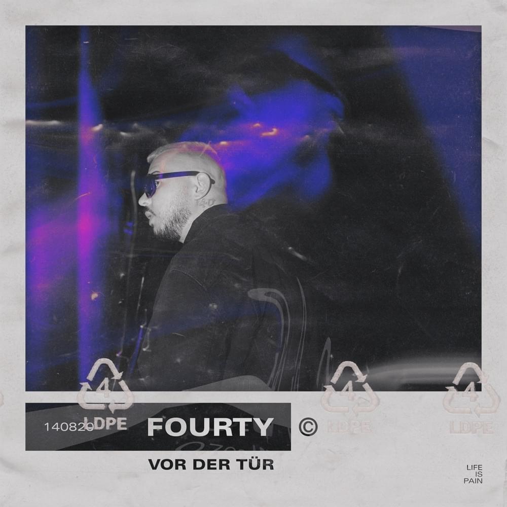 Album cover art for "Vor der Tür" by FOURTY