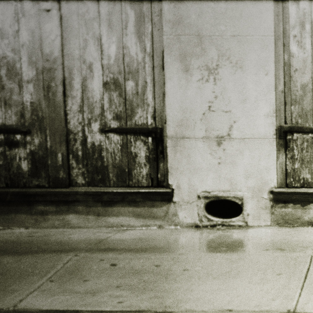 Album cover art for "28 Ghosts IV" by Nine Inch Nails