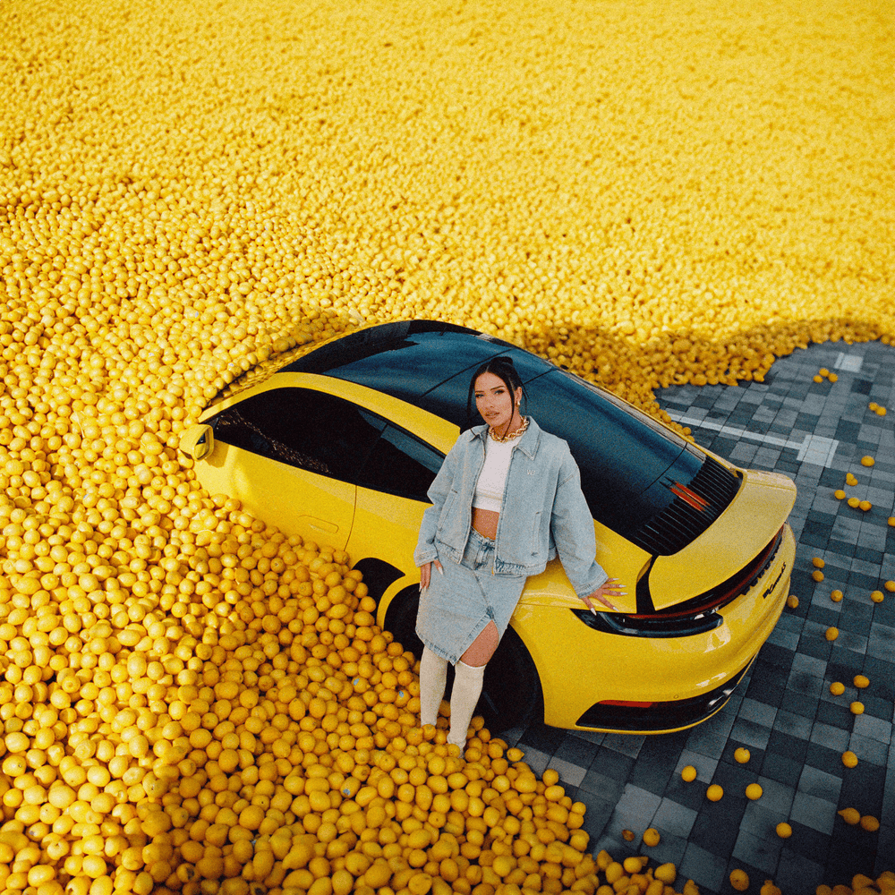 Album cover art for "TU NICHT SO" by Hava