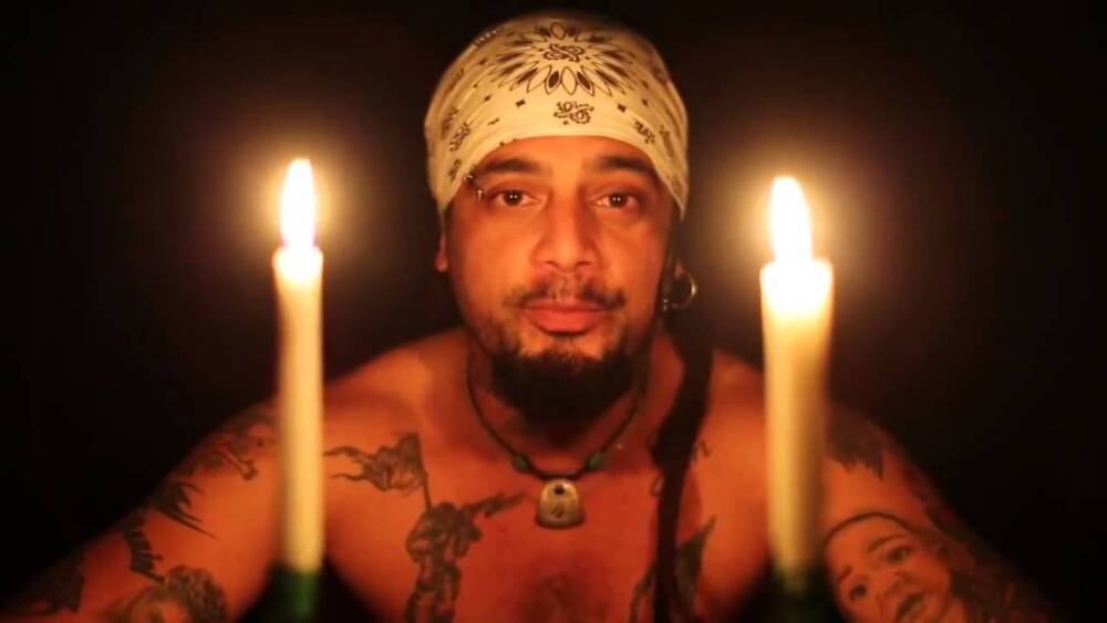 Album cover art for "Nadie Me Perdonó" by Al2 El Aldeano
