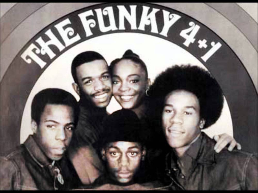 Cover image for Funky 4 + 1
