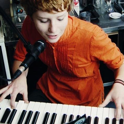 Летели облака (Clouds were flying) by Alina Orlova