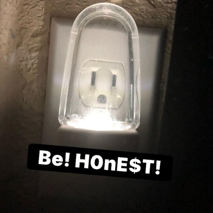 Album cover art for "BE! H0NE$T!" by ghostholding