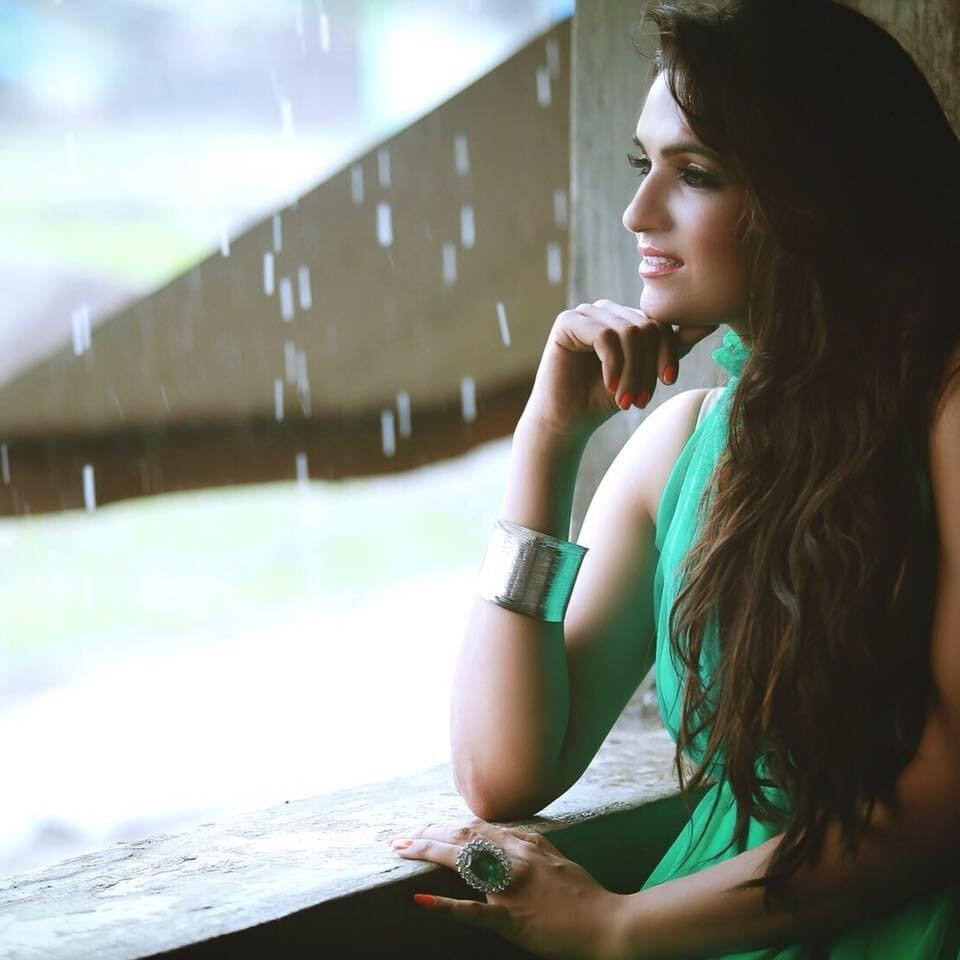 Meenal Jain Profile Picture Photo of Meenal Jain