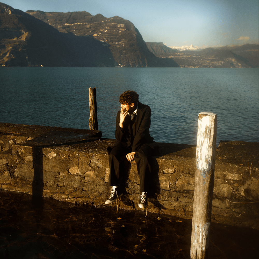 Album cover art for "per me sei importante" by Michele Bravi