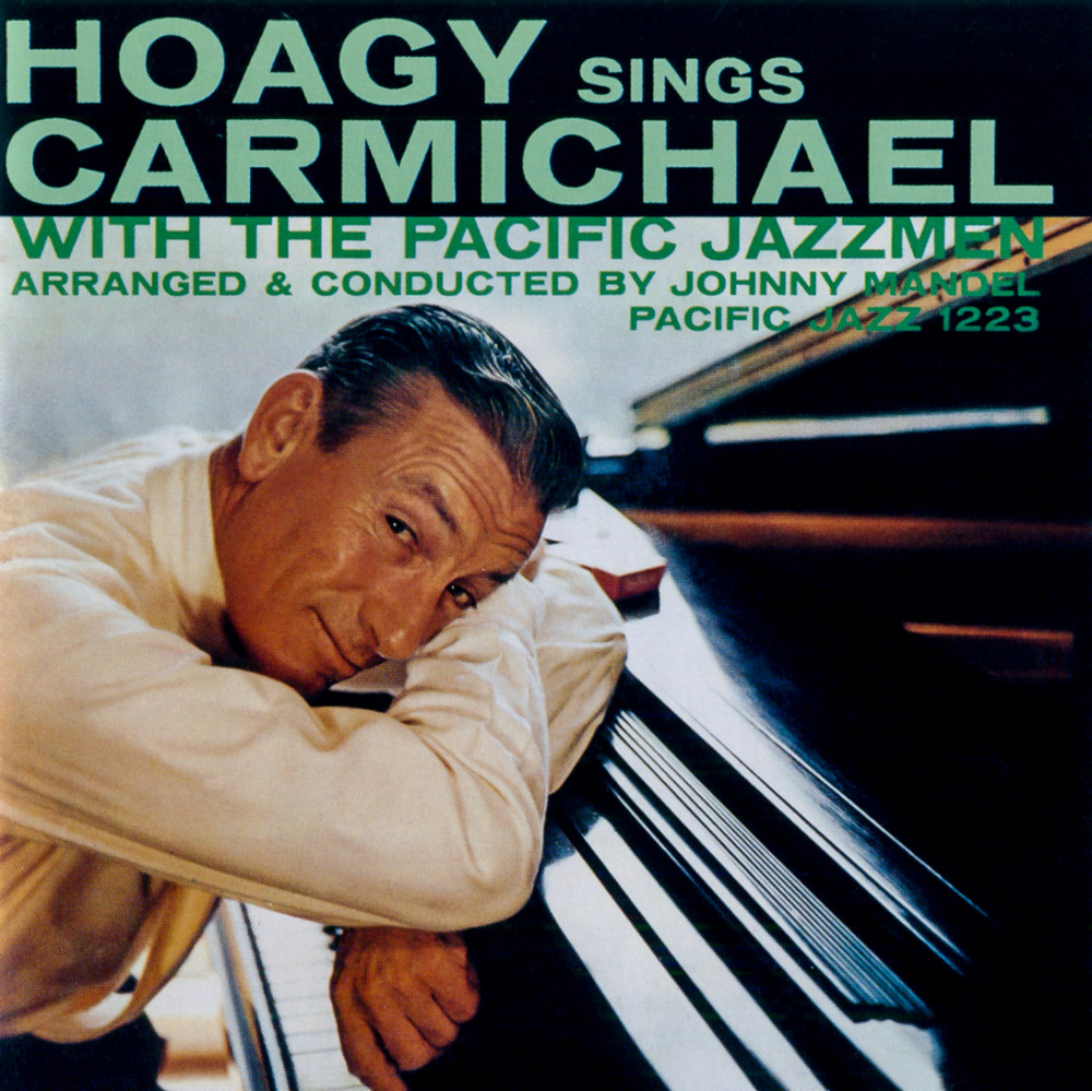 Cover image for Hoagy Sings Carmichael