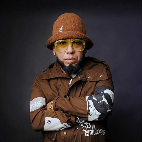 Cover image for Ñejo