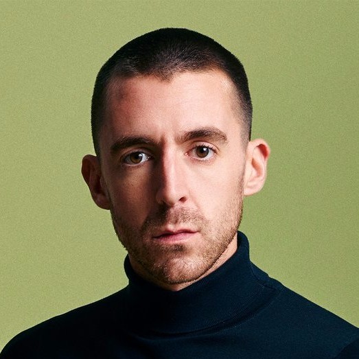 Photo of Miles Kane