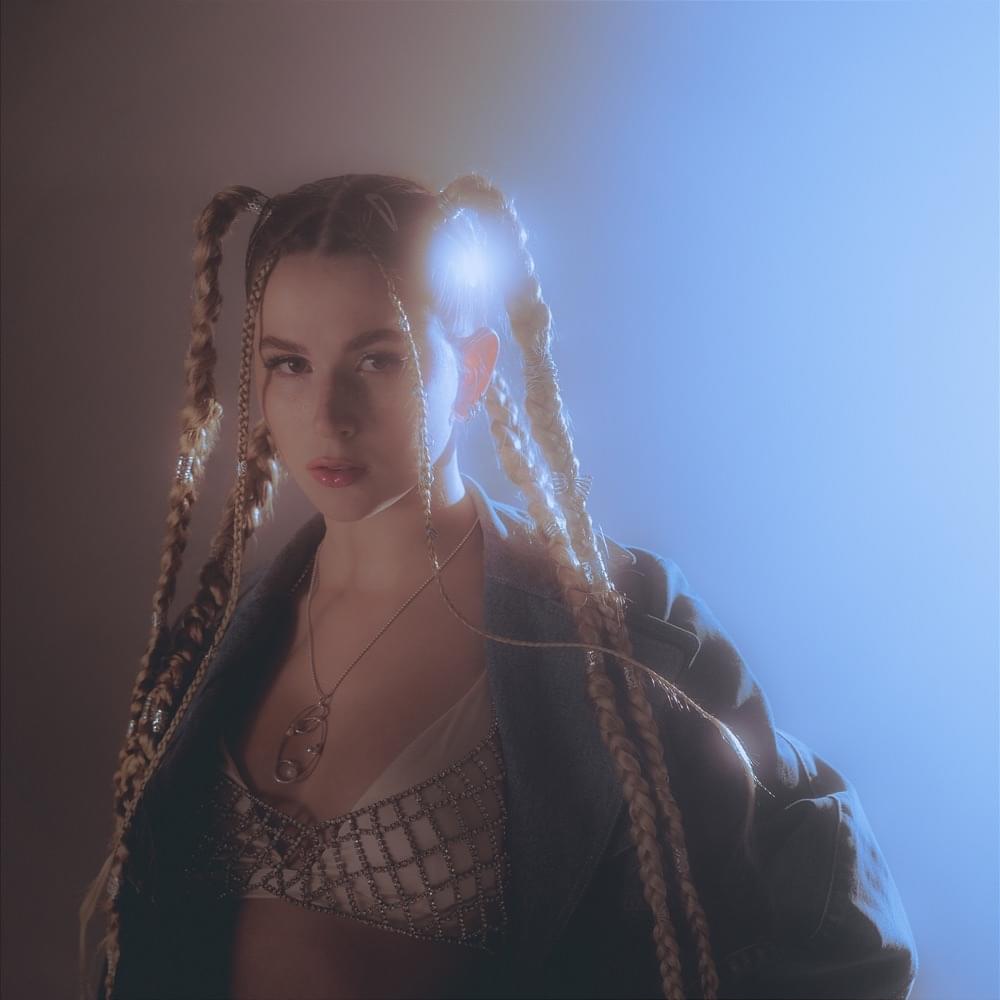 Album cover art for "Ciche Szepty" by Roxie (POL)