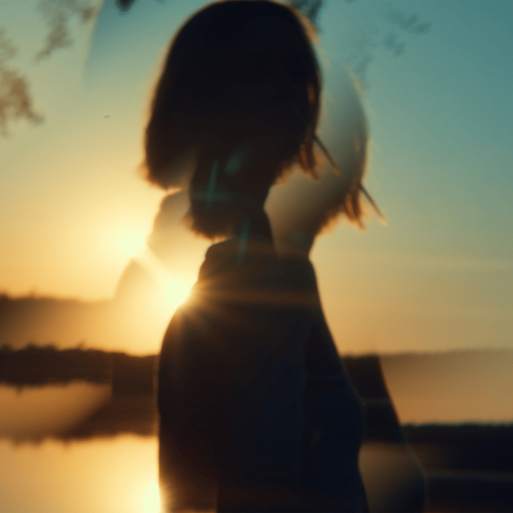 Album cover art for "emma" by Casper