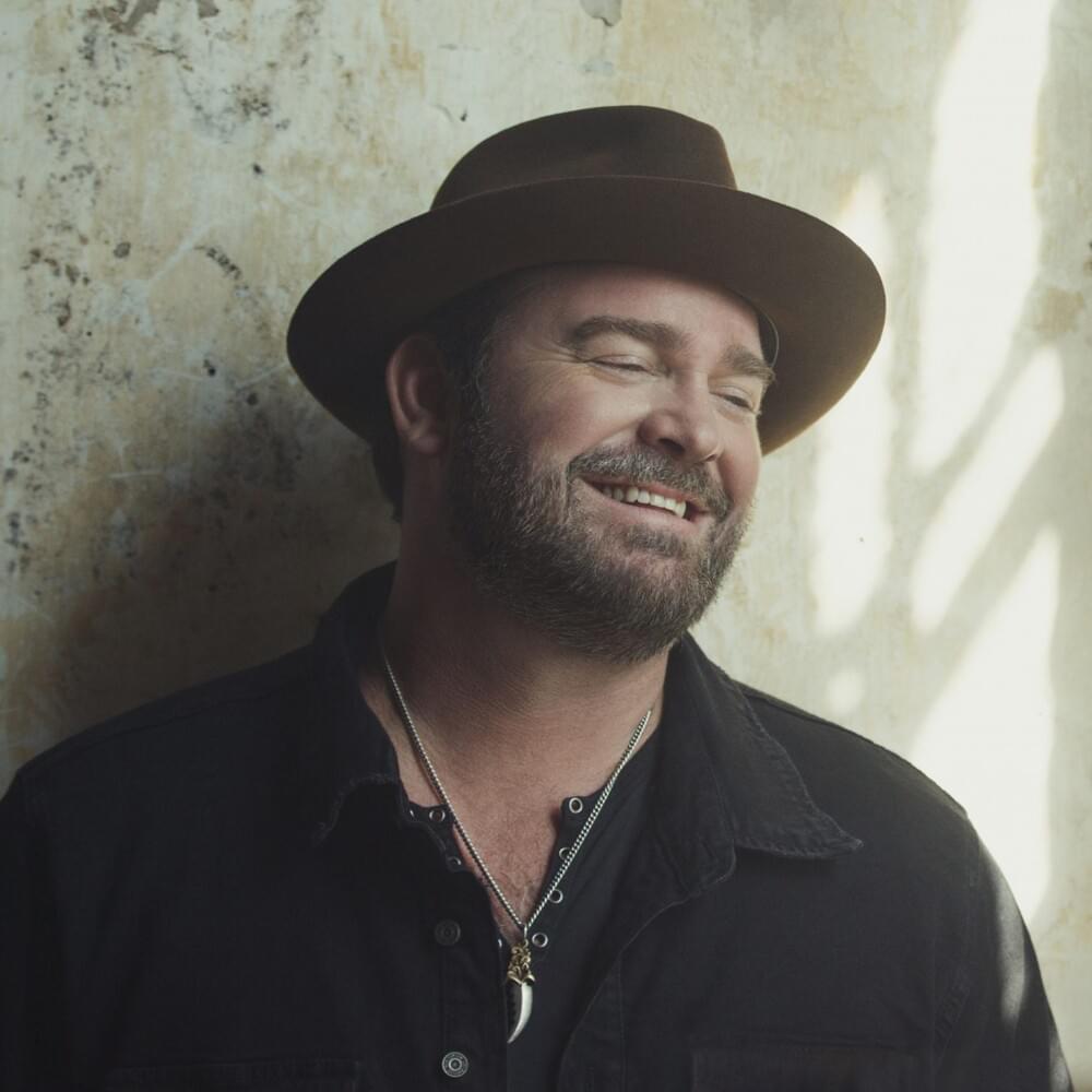 Photo of Lee Brice