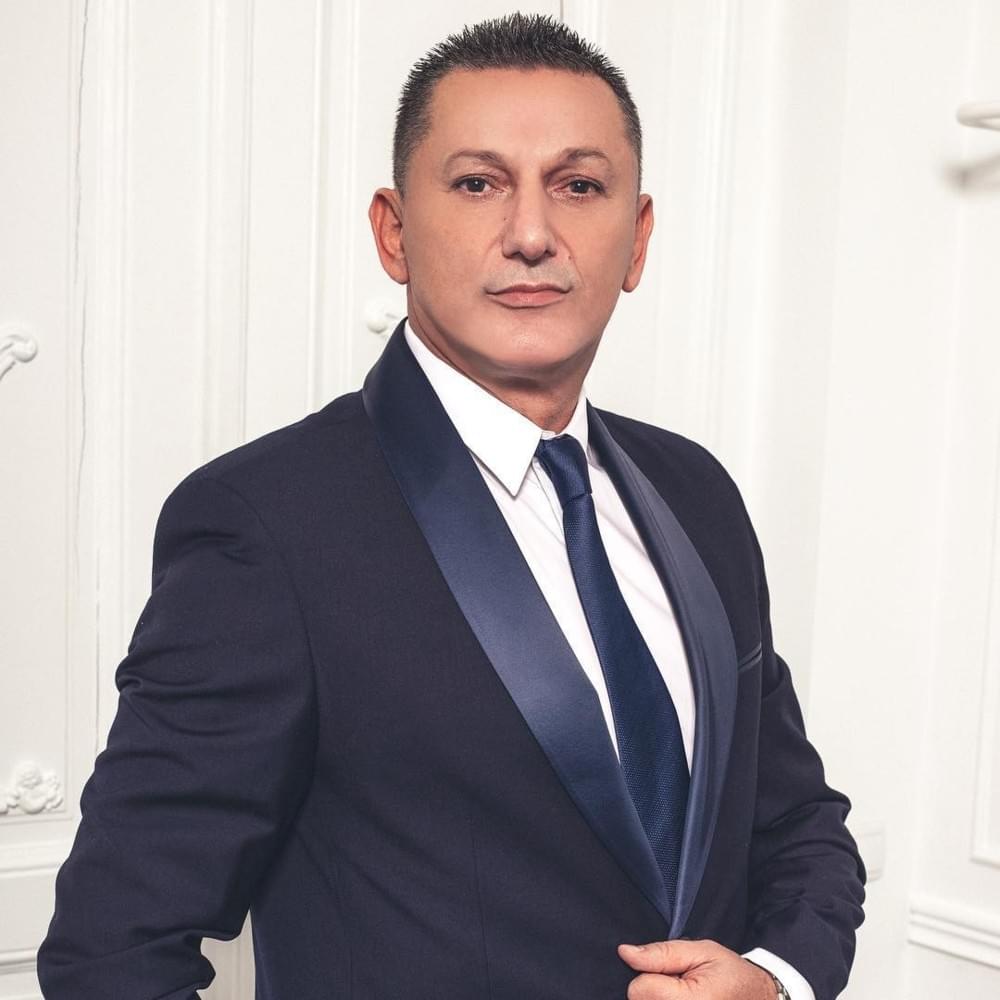 Cover image for Šako Polumenta