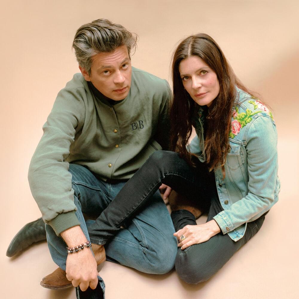 Cover image for Benjamin Biolay & Chiara Mastroianni