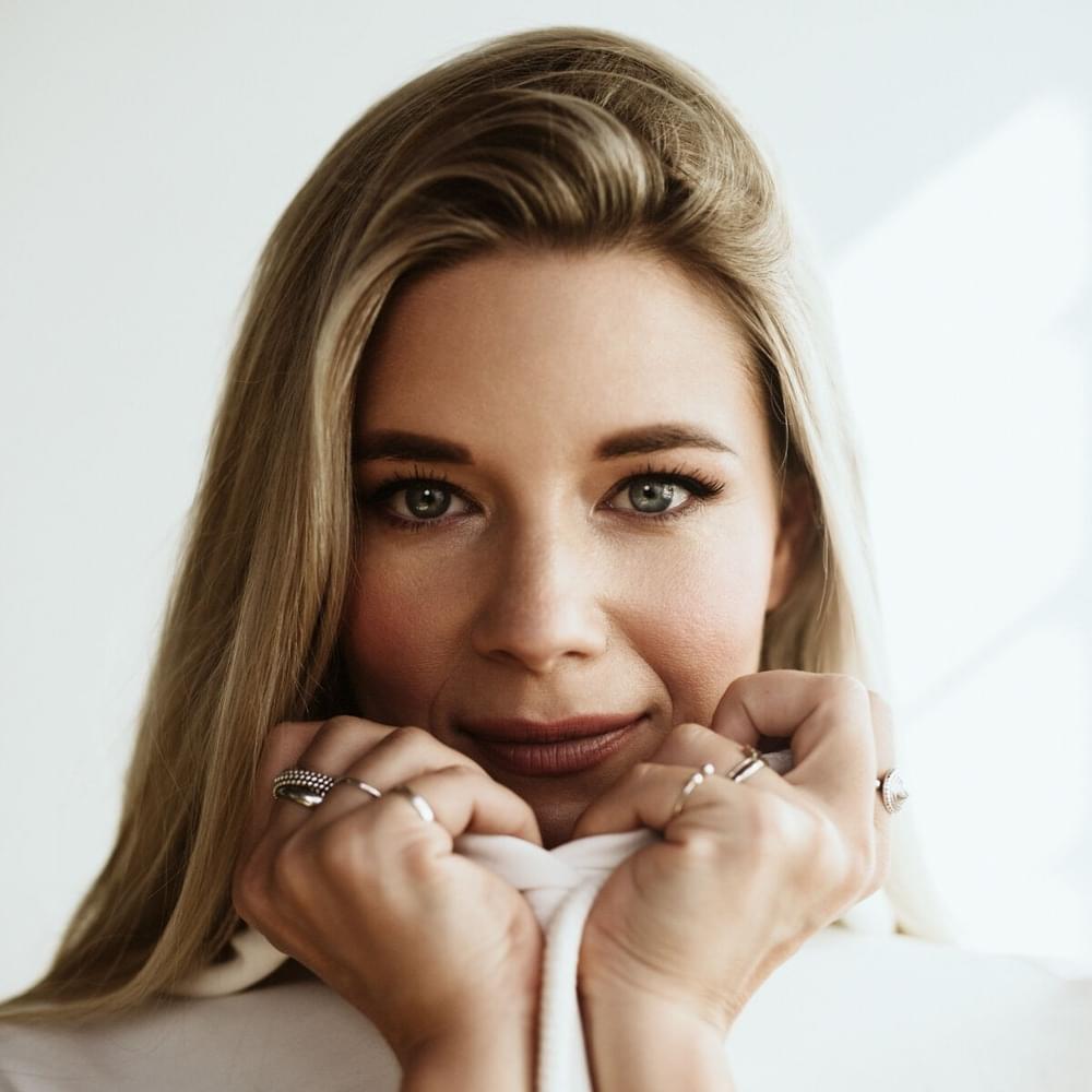 Photo of Eva Pavli
