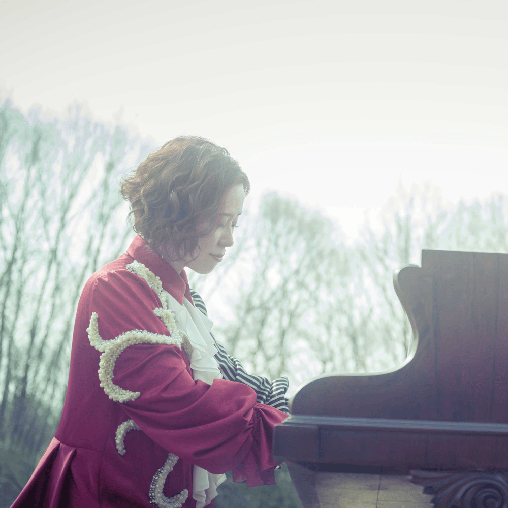 Photo of 梶浦由記 (Yuki Kajiura)