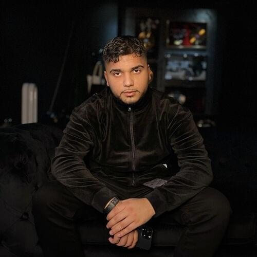 Photo of Schubi AKpella