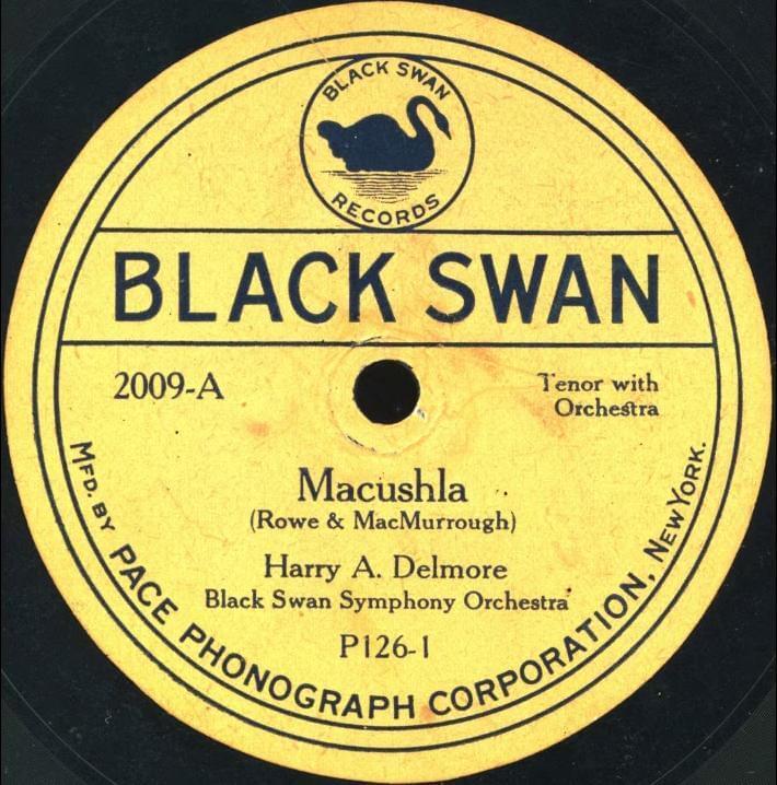 Album cover art for "Macushla" by Harry A. Delmore